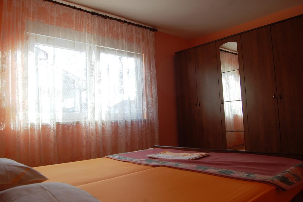 Apartments Setka คิร์ก ห้อง รูปภาพ